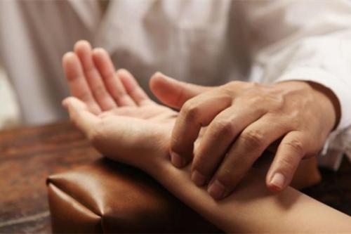 中医养生保健与医疗活动的明确界限 法规解读与实践指导